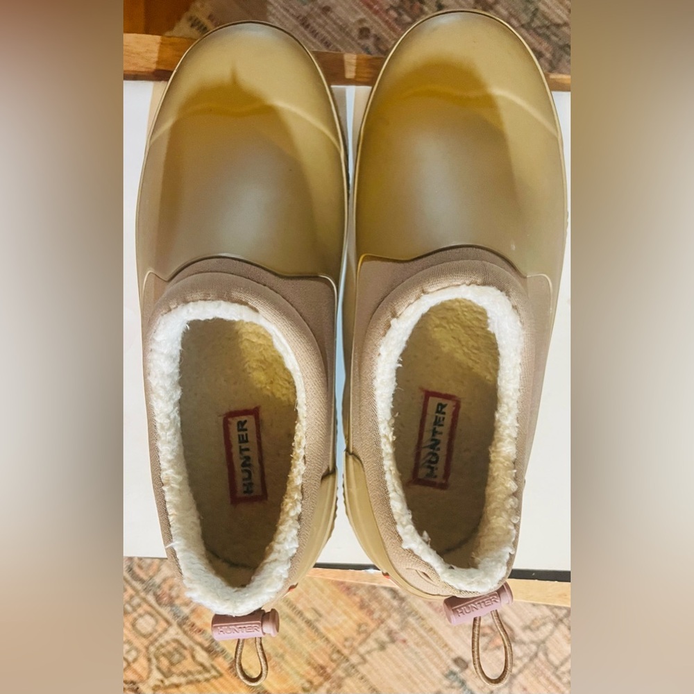 Hunter Rain Shoes in Sand - Picture 4 of 5